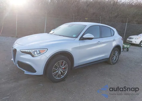 2023 Alfa Romeo Stelvio Sprint Awd из США, поврежденный, VIN ZASPAKANXP7D64002